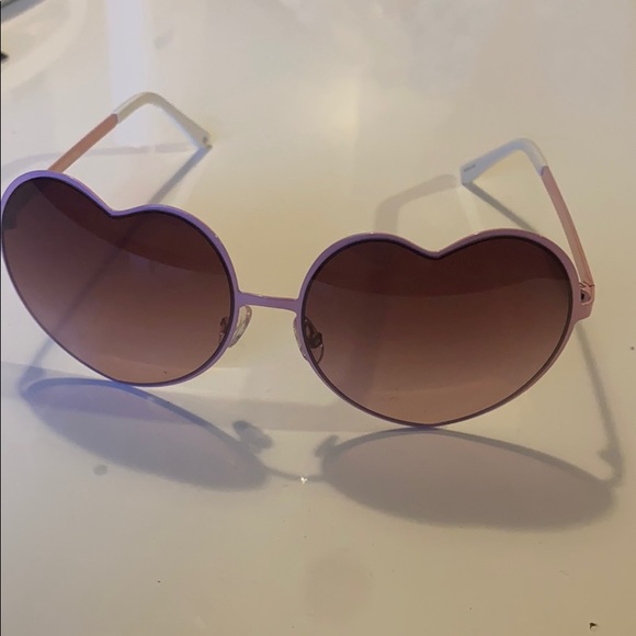 Pink juicey couture heart sunglasses